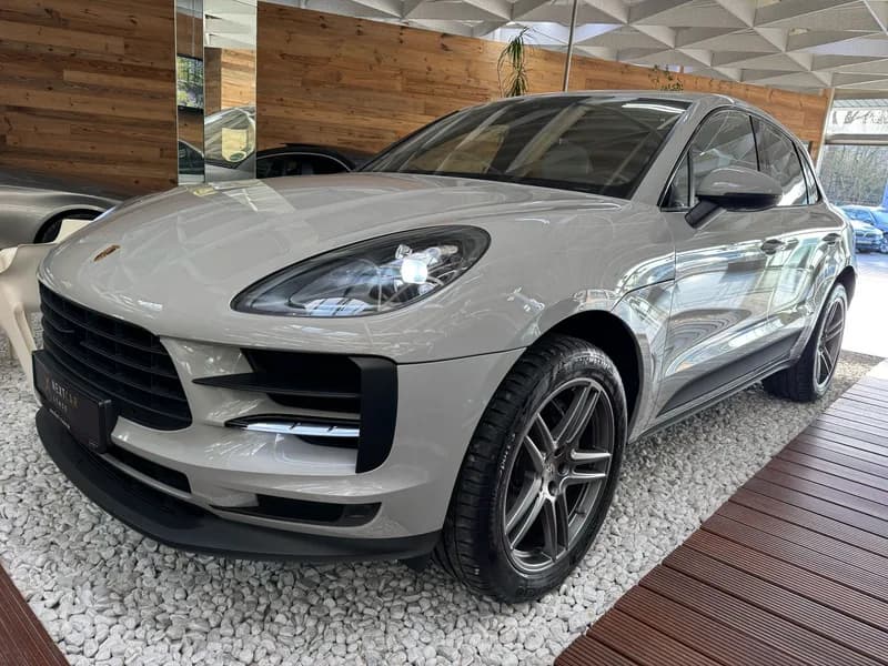 Porsche-Macan-S