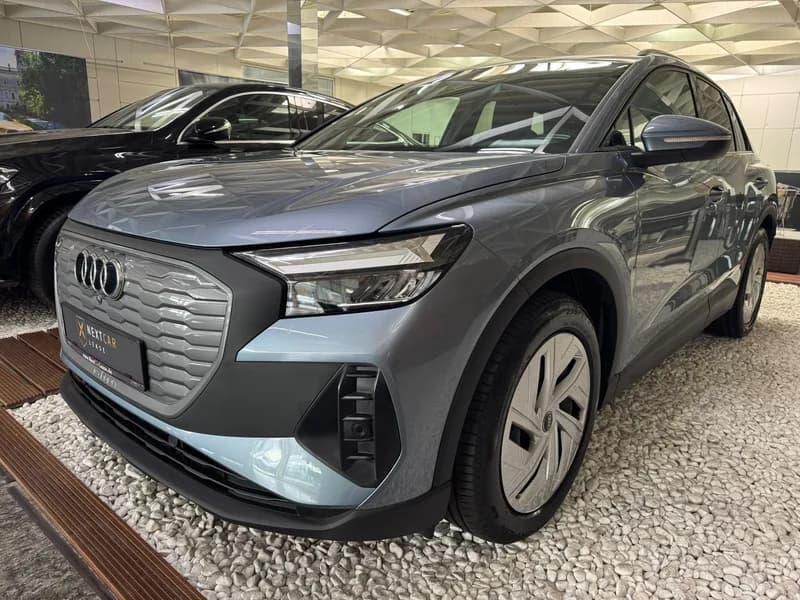 Audi Q4 40 e-tron Sitzheizung Sportsitze
