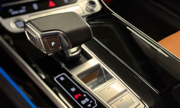 Audi A8 55 TFSI quattro - Image 16