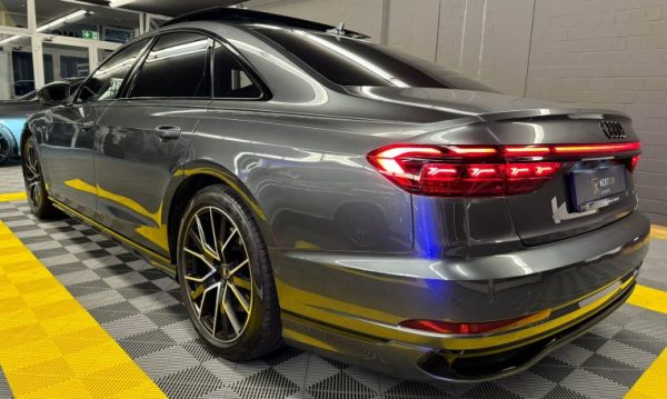Audi A8 55 TFSI quattro - Image 4