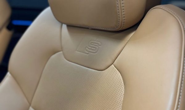 Audi A8 55 TFSI quattro - Image 26