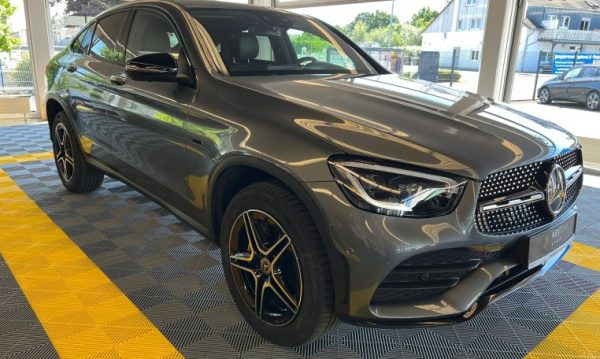 Mercedes-Benz GLC 300de 4Matic AMG Line - Image 3