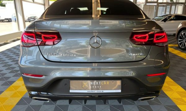 Mercedes-Benz GLC 300de 4Matic AMG Line - Image 17