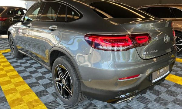 Mercedes-Benz GLC 300de 4Matic AMG Line - Image 14