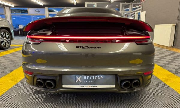 Porsche 911 Carrera Cabriolet - Image 16