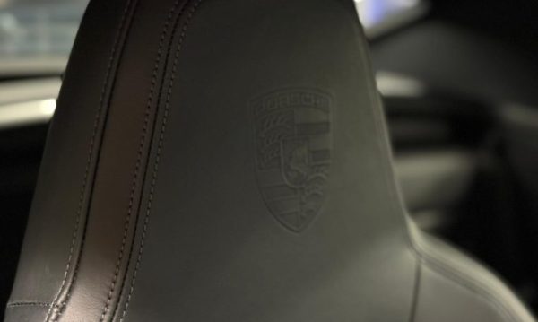 Porsche Carrera 4S Cabriolet - Image 6