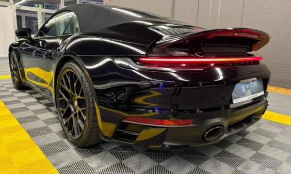 Porsche Carrera 4S Cabriolet - Image 17