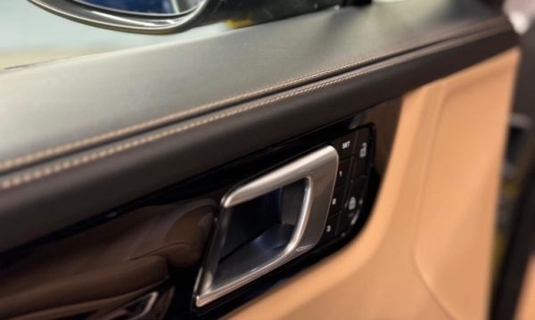 Porsche Cayenne Basis - Image 17
