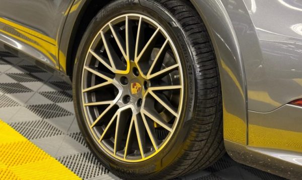 Porsche Cayenne Basis - Image 16