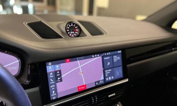 Porsche Cayenne S - Image 6