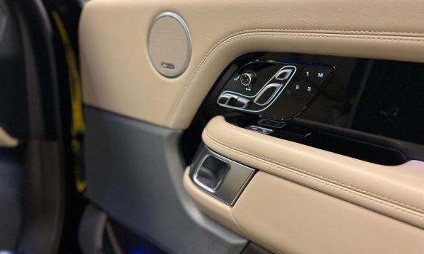 Range Rover SUV SWB 3.0 I6 400PS 4WD Auto Vogue - Image 20