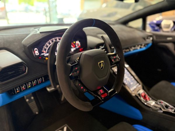 Lamborghini Huracan Tecnica - Image 11