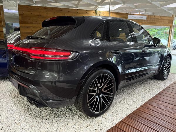 Porsche Macan S - Image 7
