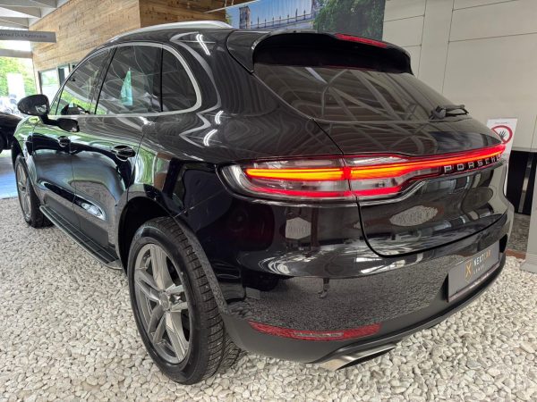 Porsche Macan 2.0 - Image 6