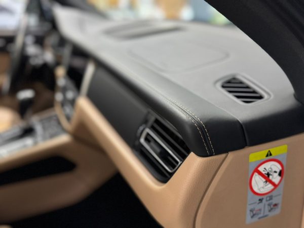 Porsche Macan 2.0 - Image 13