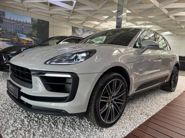 Porsche Macan S