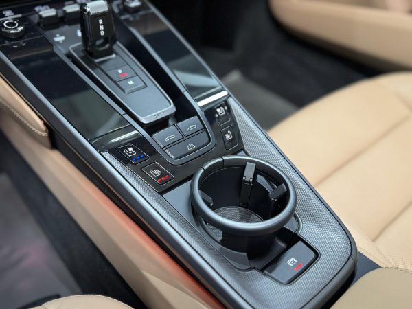 Porsche Carrera Cabrio - Image 17