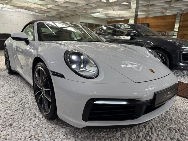 Porsche Carrera Cabrio - Image 4