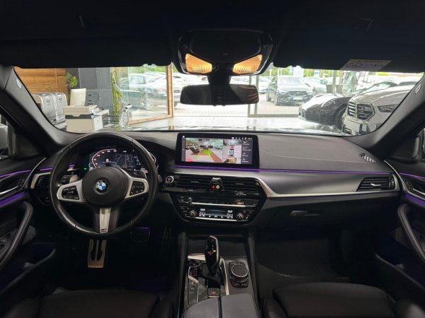 BMW 530i - Image 11