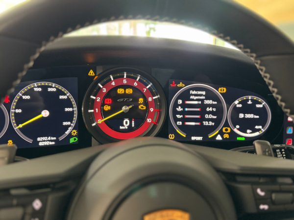 Porsche 911 GT3 - Image 11