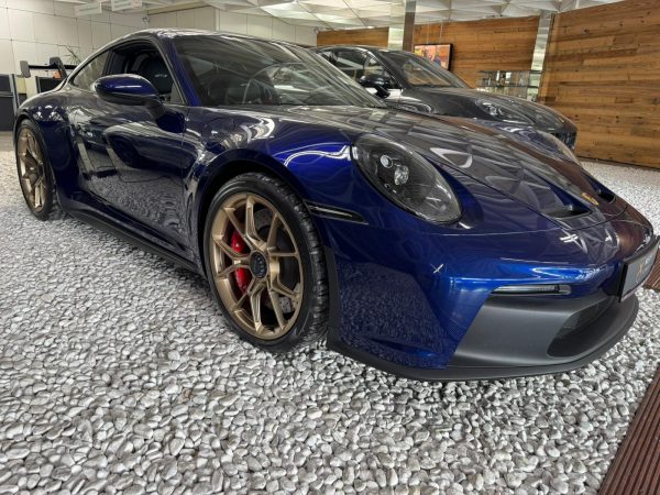 Porsche 911 GT3 - Image 4