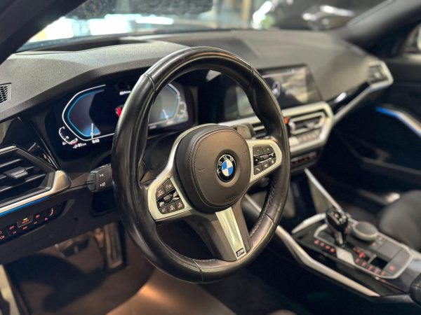 BMW 330e xDrive M Sport Lim. - Image 15