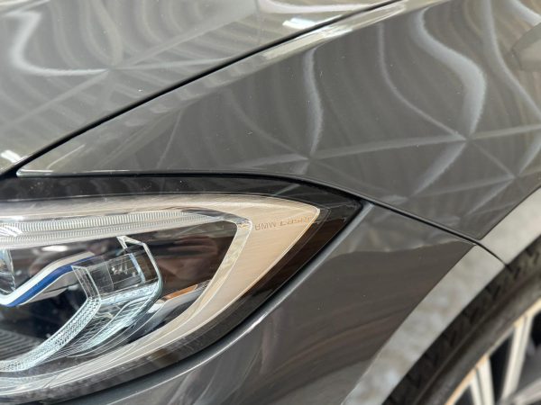 BMW 330e xDrive M Sport Lim. - Image 9