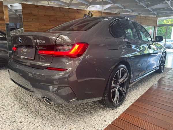 BMW 330e xDrive M Sport Lim. - Image 5