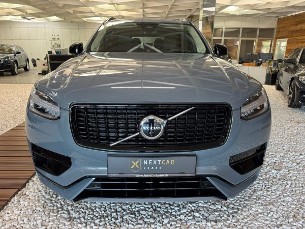 Volvo XC90 Ultra Dark AWD 7Spl - Image 3
