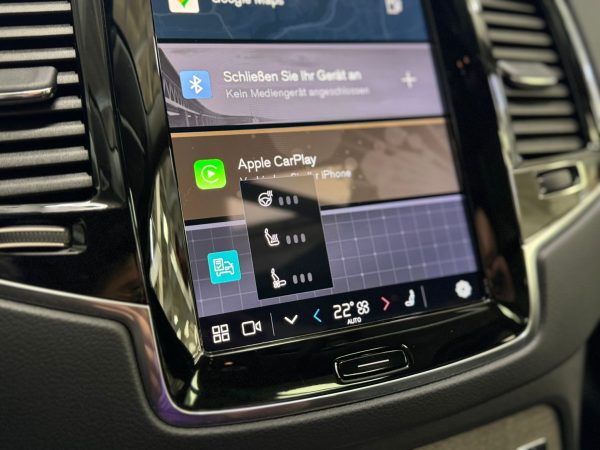 Volvo XC90 Ultra Dark AWD 7Spl - Image 17
