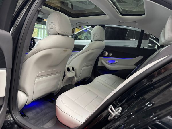 Mercedes-Benz E-Klasse Lim E 220d 4Matic - Image 9