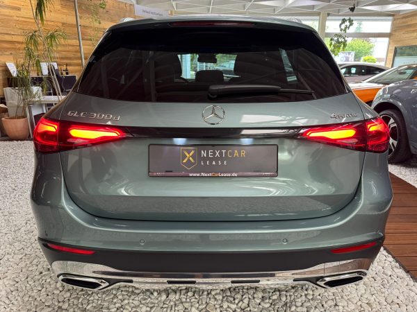 Mercedes Benz GLC 300d 4MATIC - Image 6