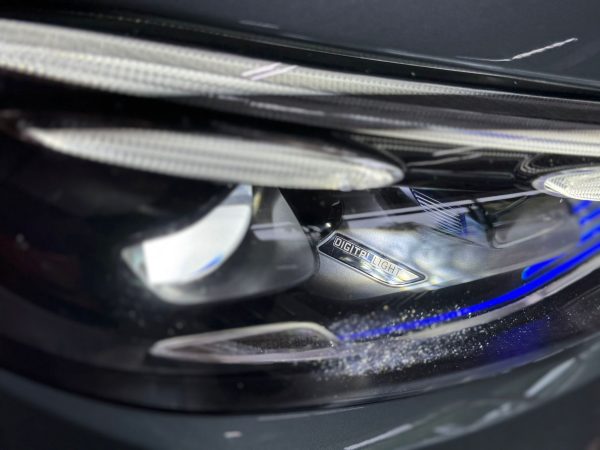Mercedes Benz GLC 300d 4MATIC - Image 15