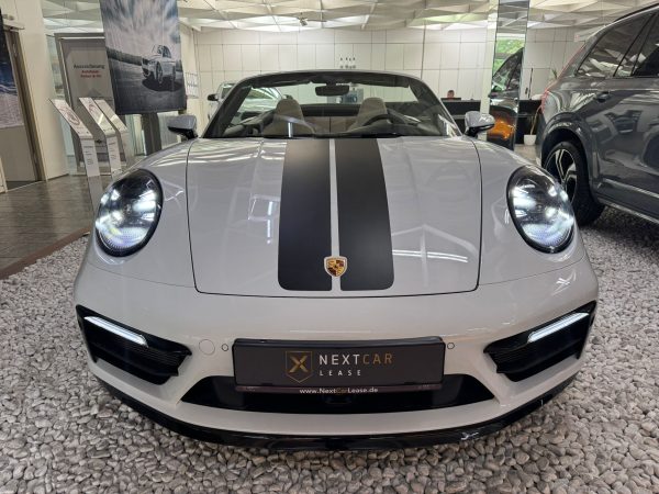 Porsche Carrera 4S Heritage - Image 3