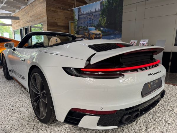 Porsche Carrera 4S Heritage - Image 7