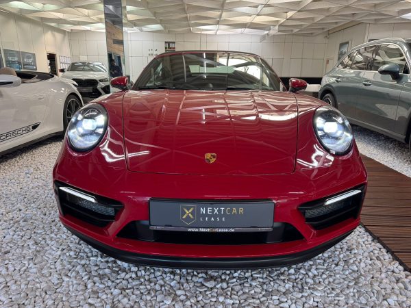 Porsche Carrera 911 GTS - Image 3