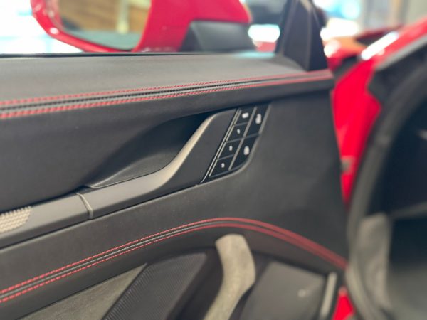 Porsche Carrera 911 GTS - Image 15