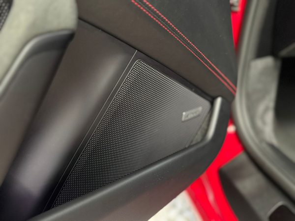 Porsche Carrera 911 GTS - Image 16
