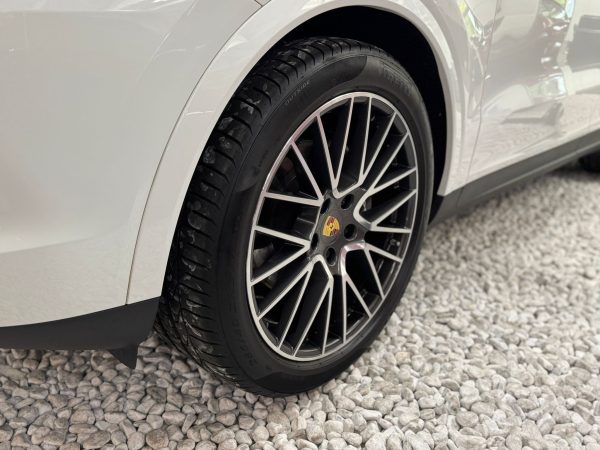 Porsche Cayenne Basis - Image 8