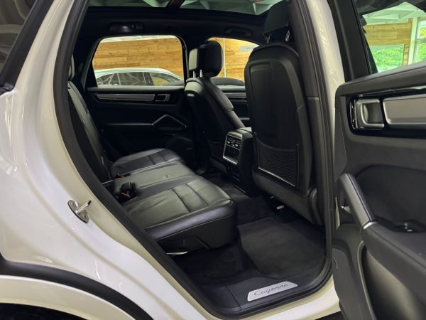 Porsche Cayenne Basis - Image 12