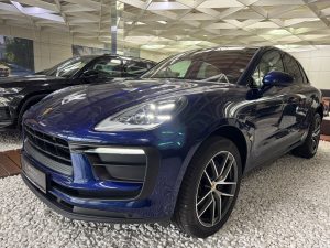 Porsche Macan Basis