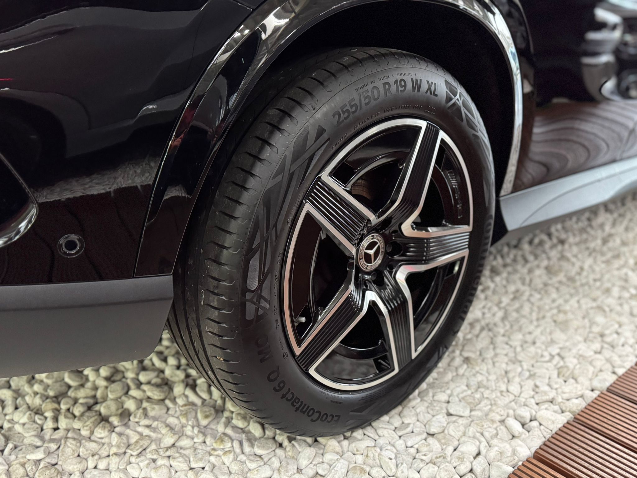 Mercedes Benz GLC 200 AMG Line - Image 7