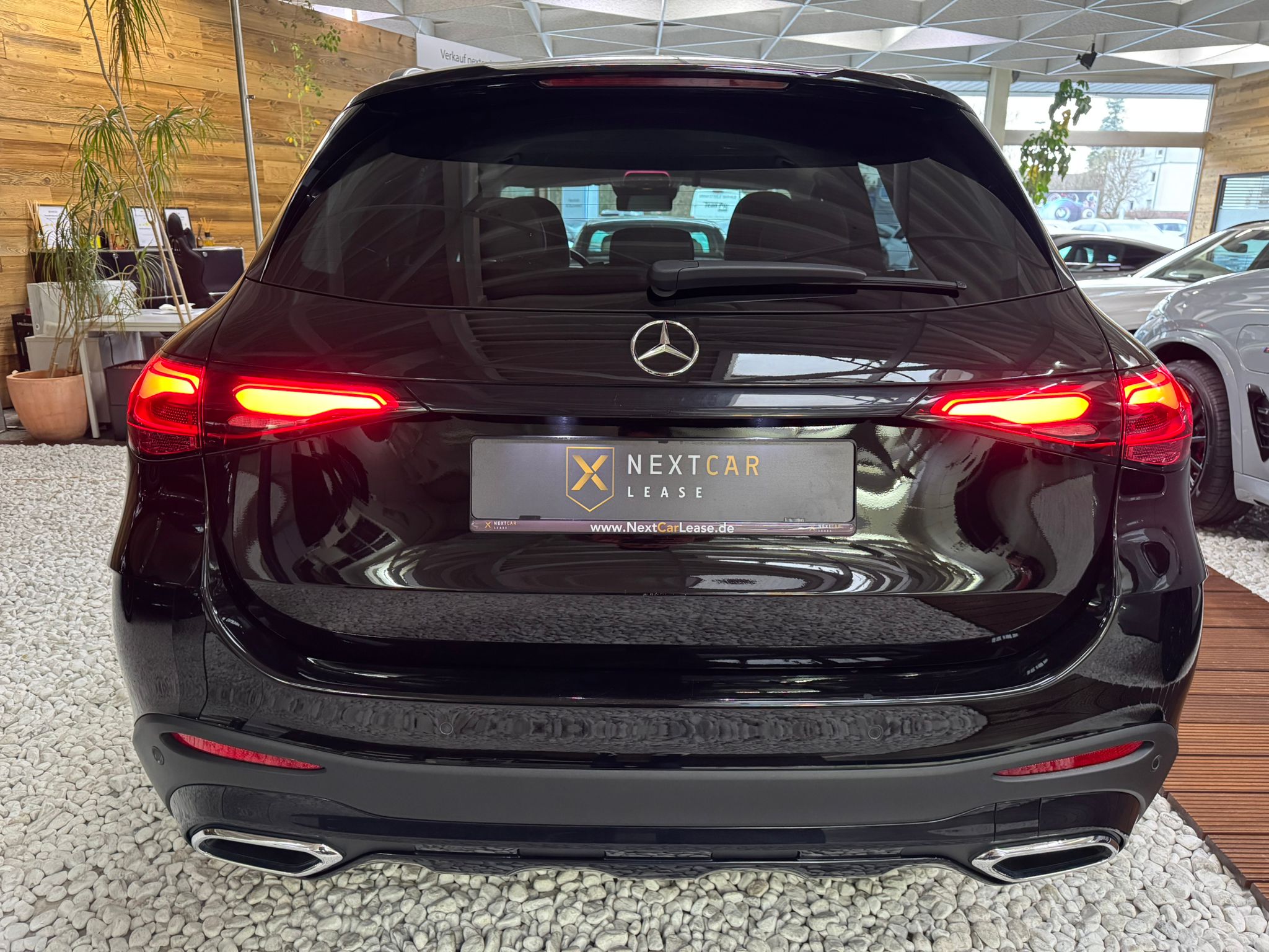 Mercedes Benz GLC 200 AMG Line - Image 5