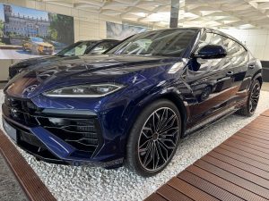 Lamborghini Urus 4.0 V8 PHEV SE